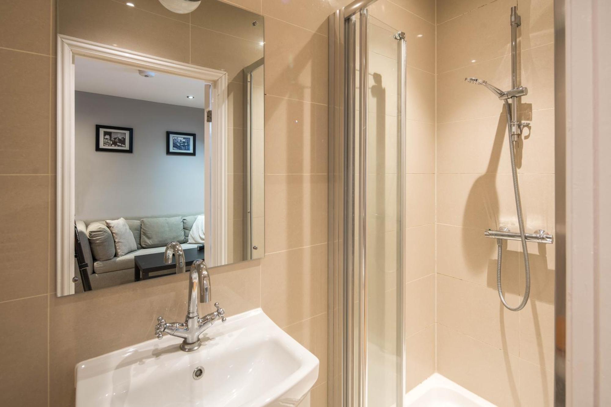 Cosy 2-beds, Shepherd Bush Appartement *